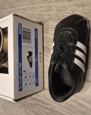 Basket Adidas pointure 18