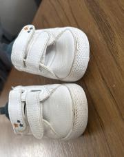 Chaussure 19 