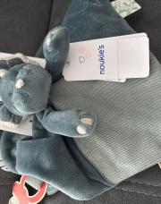 NEUF doudou noukies dino 