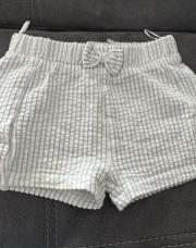 Short ligne C&A 9 mois 