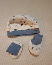 Ensemble bonnet chaussons