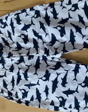 Short H&M requins blanc bleu -140(10)
