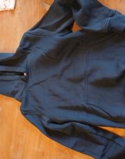 Sweat capuche 12A noir 