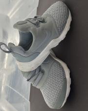 Nike 25