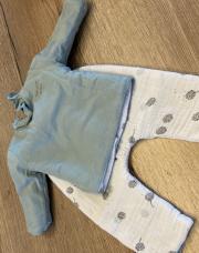 Ensemble vert et blanc Absorba taille 1 mois 