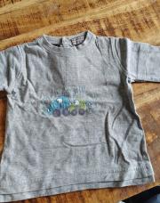 Pull gris voiture