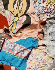 Lot de 3 pyjamas short Disney.  Taille 9-10 ans 