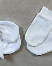 2 paires de gants naissance 