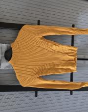 Pull jaune 