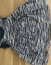 Robe zébrée bleue et blanche 9 mois 