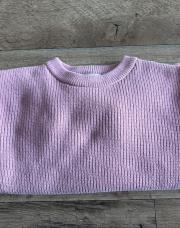 Pull tricot rose 