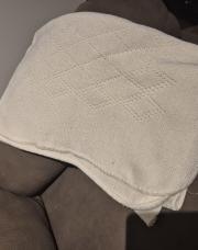 Couverture tricot blanc