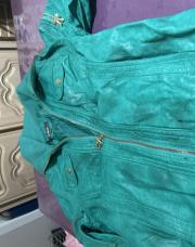 Veste en cuir vert 42
