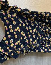 T shirt bleu à fleurs 