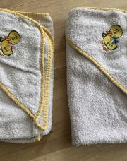 Lot 2 capes de bain canard 