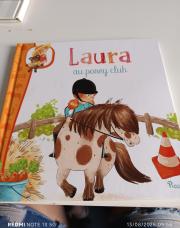 Livre laura au poney 