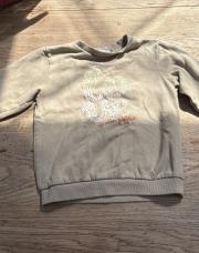 Pull kaki, Love 146
