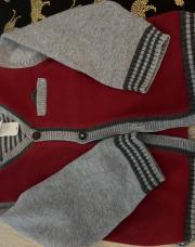 Gilet baby club rouge et gris 1 an 