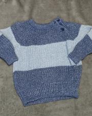 Pull Primark bleu clair et foncé 62cm