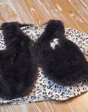 Ensemble t chirt a longue manche avec son gilet  9 mois 