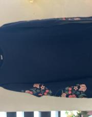 Pull Blei fleurs sur les manches 12 ans 