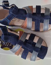 Sandales  23