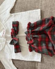 Ensemble barboteuse + blouse longues manches + bandeau rouge à carreaux (mon premier noël) 9 mois mais taille grand jamais porté 