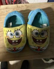 Pantoufle bob l'éponge taille 28-29