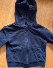 Gilet bleu capuche 18