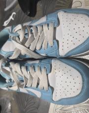 Basket nike blues claires 37