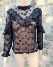 blouse  T 36 de May