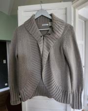 Gilet beige fermeture épingle