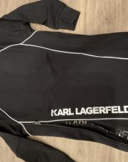 Robe Karl tirette 6 ans