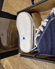 Chaussures bébé converse 18