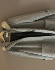 Veste grise capuche taille L