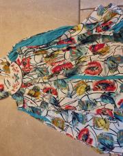 Robe  été  Catimini, avec volants, taille 8 ans