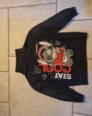 Pull Stitch (Disneyland) taille 11/12ans