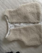 Gilet sans manches 6-9mois