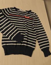 Pull marin avec noeud rose 