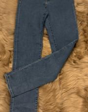 Jeans Neuf H&M taille 38