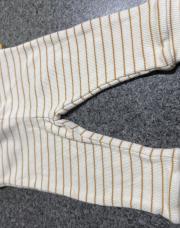 Ligging blanc à ligne jaune 