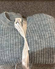 Ensemble pantalon et pull 