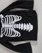 T-shirt ML squelette h&m 6 ans 