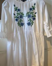 Robe chemise broderie 