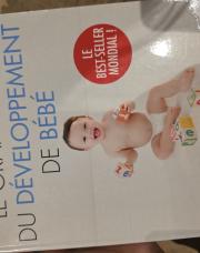 Le grand livre du développement de bébé 