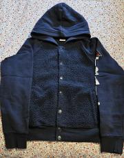 Gilet a bouton bleu TAO taille 14ans