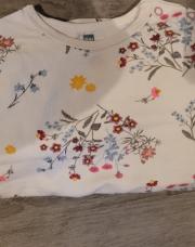 Pyjama 2 pieces fleurie hema 80