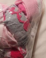 Lot de chaussons/chaussettes