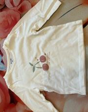 Blouse blanche- cerise 3 mois