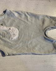 Pijama ou Combi sans manche 62 cm C&A